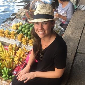 Meet your Posher, Taylor